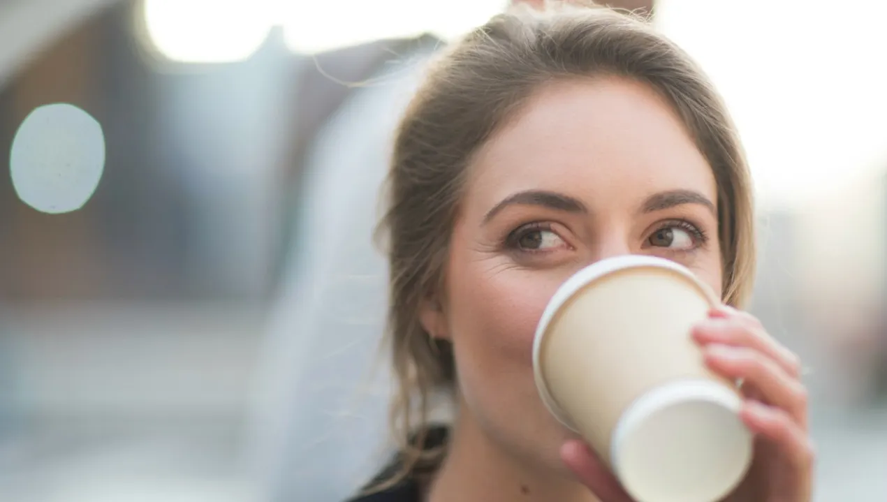Ce se întâmplă dacă bei patru ceşti de cafea pe zi! Răspunsul la care sigur nu te aşteptai
