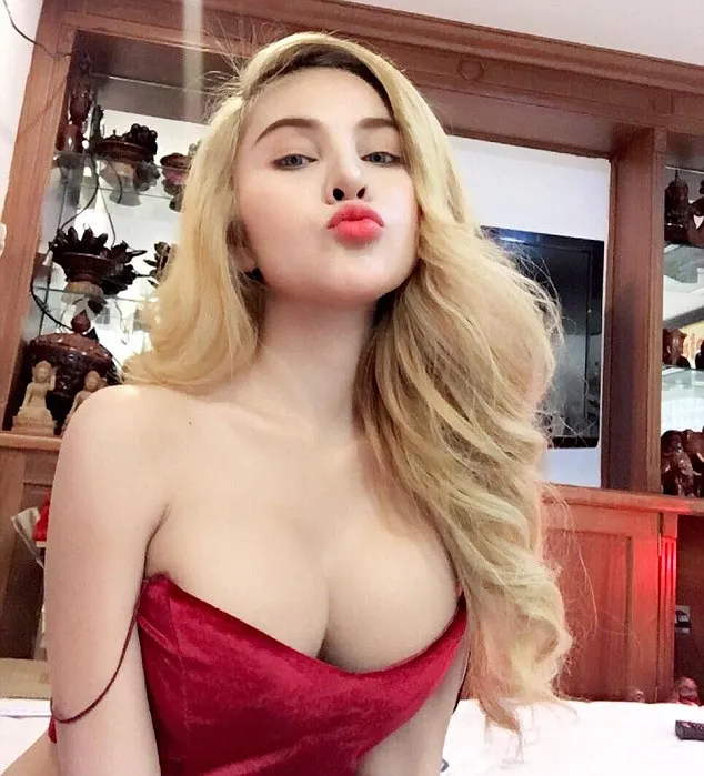 O actriţă din Cambodgia e "prea sexy" ca să apară pe ecran. I-au interzis 1 an să joace în filme
