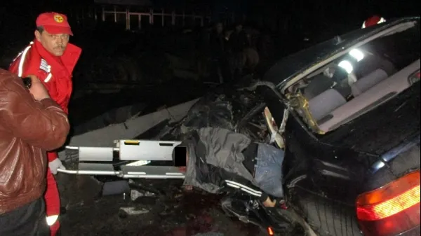 Tragedie pe DN17. Patru tineri au murit într-un grav accident de circulație