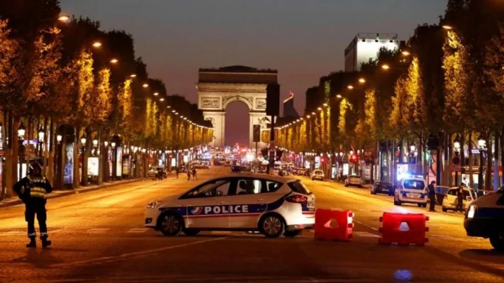 Ce nu se ştia despre atacatorul de la Paris, care a a ucis un poliţist 
