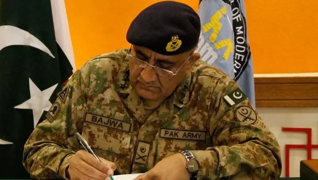 Doi teroriști executați în Pakistan după verdictul Curții Marțiale