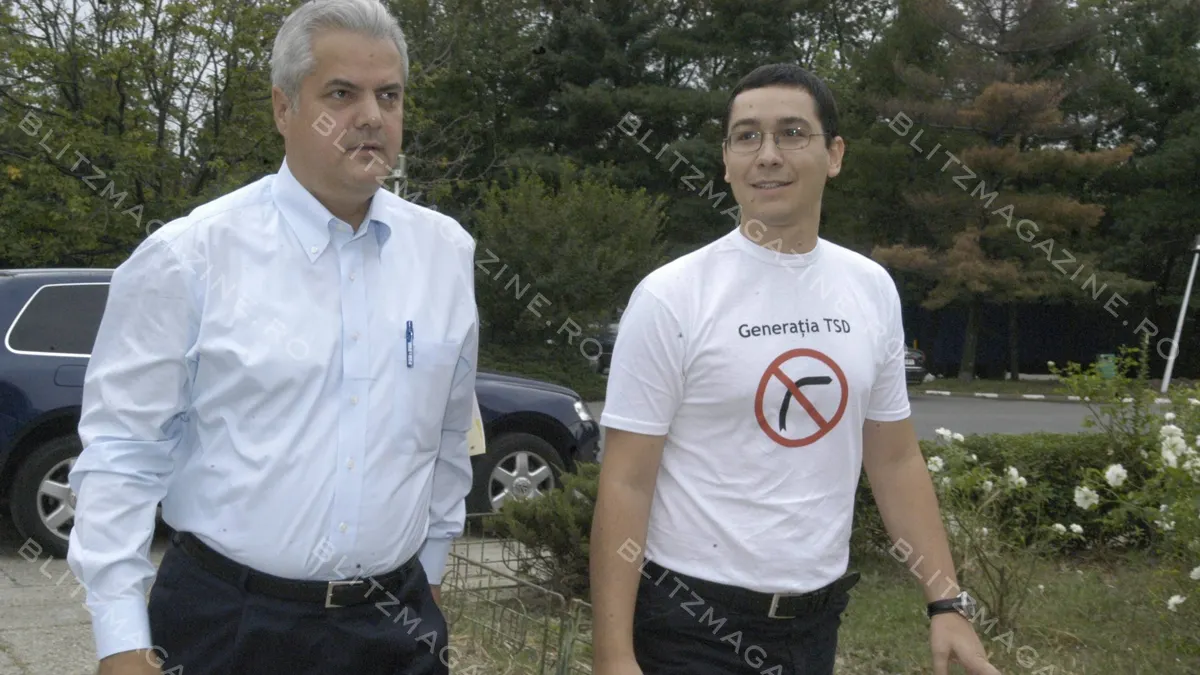 Adrian Năstase şi-a filmat pisica în bibliotecă, în timp ce "căuta programul de guvernare al PSD"