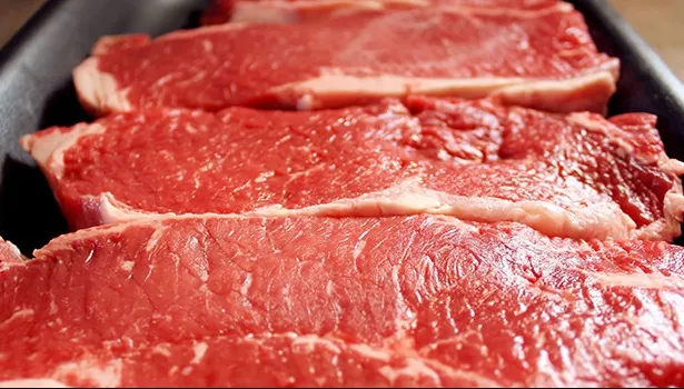 Ce se întâmplă dacă mănânci carne roșie în fiecare zi