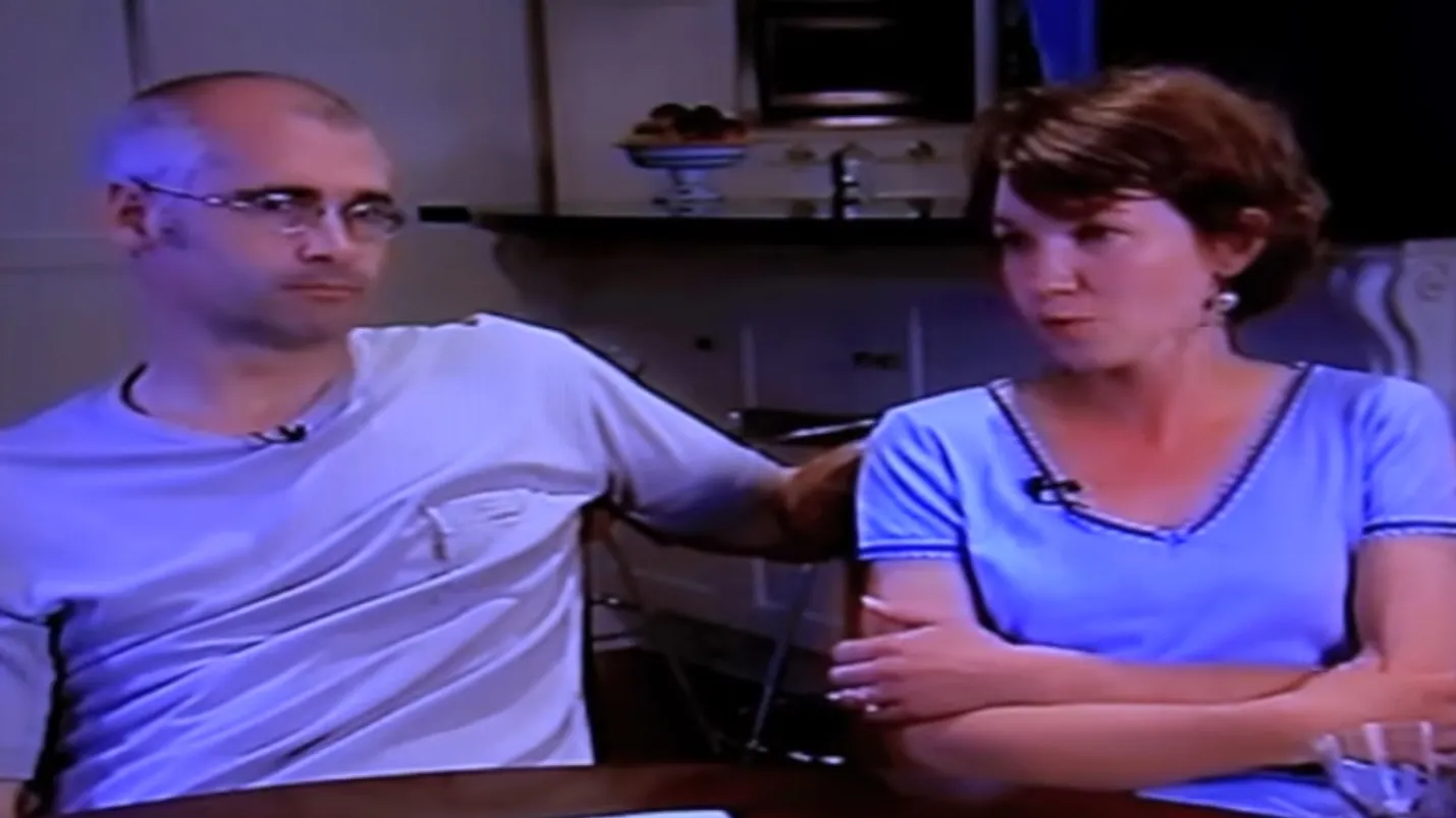 Au adoptat o fetiţă din România, dar au aflat un secret dureros! S-au întors imediat la orfelinat
