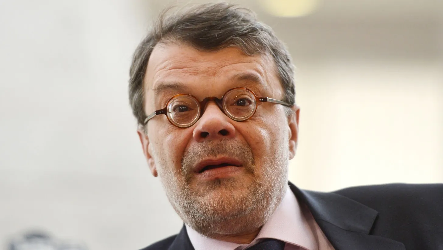 Tot ce trebuie să ştim despre nou şef AEP, Daniel Barbu. Ce spunea despre bolnavii de SIDA