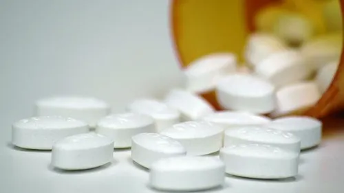Adevărul despre vitamina C pe care niciun medic nu îl spune: Iată ce efecte adverse poate avea!