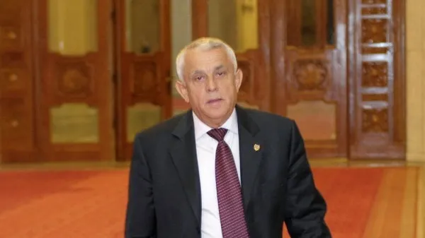 Petre Daea, inegalabil despre roşii: Ele, prin calitate, s-au impus în preferinţe. Sunt în plin rod