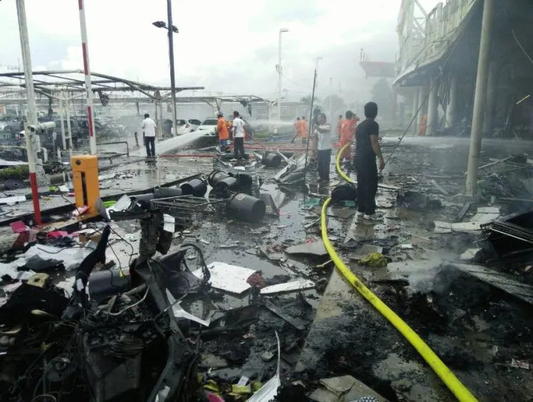 Atentat cu mașină capcană la un supermarket din Thailanda. Cel puțin 40 de răniți