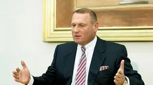 Liderul consilierilor locali PNL Iaşi îl susţine pe Viorel Cataramă la şefia partidului 