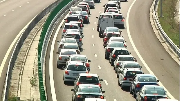 BLOCAJ pe A2, pe sensul spre litoral: Coadă de mașini la stația de taxare Fetești