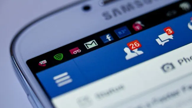 Facebook, un nou record în domeniul internetului! Mark Zuckerberg e în culmea fericirii