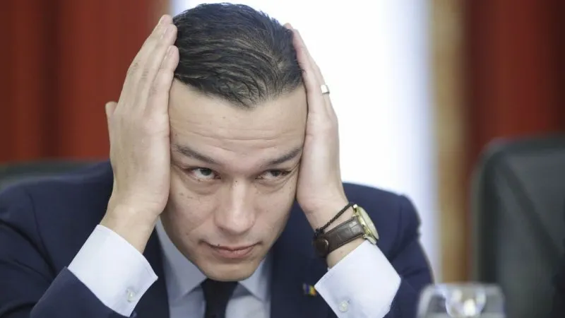 Premierul prins cu "elefanţii" în birou sare în apărarea lui Tudorel Toader
