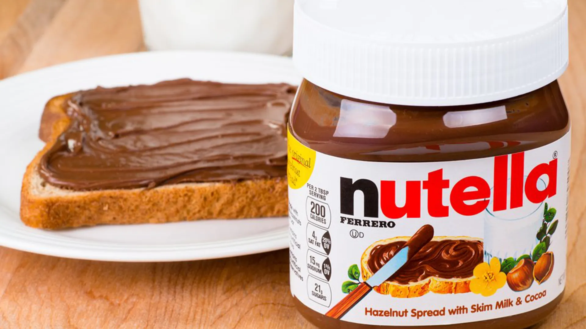 Ce conţine, de fapt, un borcan de Nutella. Care este ingredientul cancerigen din compoziţie