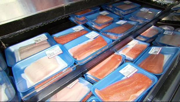 Românii îl consumă ca pe o delicatesă, dar este cel mai toxic aliment din lume!