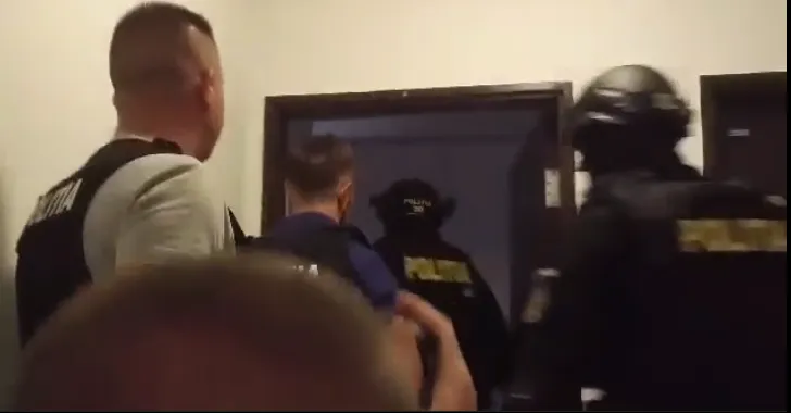 Descinderi de amploare pentru anihilarea unei rețele de hoți de lux care opera în  vestul țării