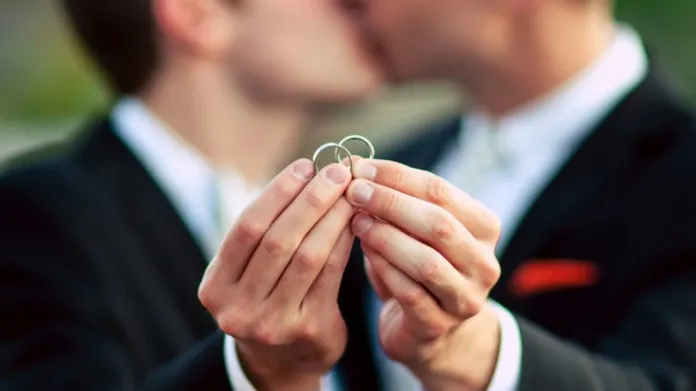 Germania a legalizat căsătoriile între persoane de acelaşi sex