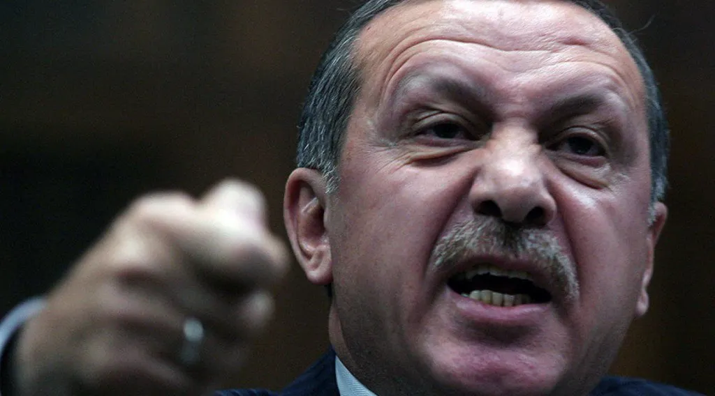 Erdogan, mesaj ameninţător pentru două ţări vecine