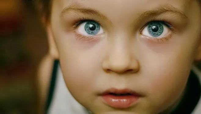 Copiii-indigo sperie întreaga lume. Teoria uluitoare a noii rase umane cu puteri paranormale