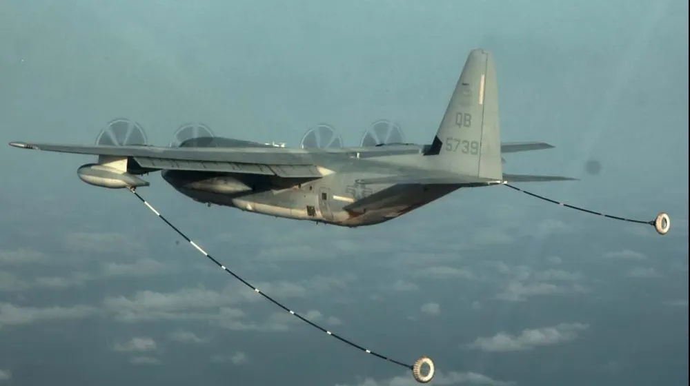 Avion militar, doborât de insurgenţi în Siria