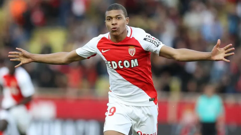 PSG rupe toate barierele. Un nou transfer de sute de milioane de euro dă peste cap fotbalul