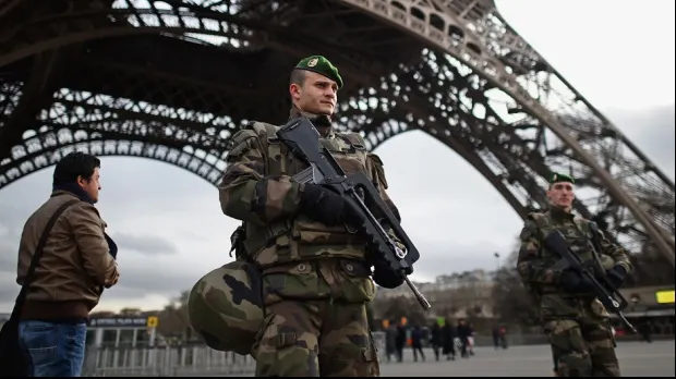 ALERTĂ de securitate în Paris! Terminalul Aeroportului Charles de Gaulle, evacuat temporar