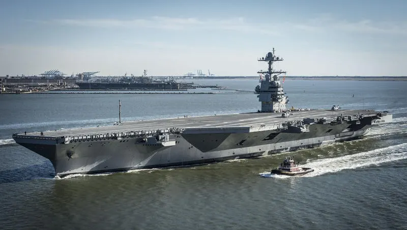 Trump a inaugurat cel de-al 11-lea portavion american, "un mesaj de 100.000 de tone către lume"