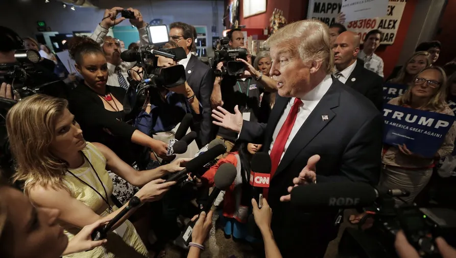 No comment. Donald Trump îi ceartă pe jurnalişti. Relaţie din ce în ce mai tensionată