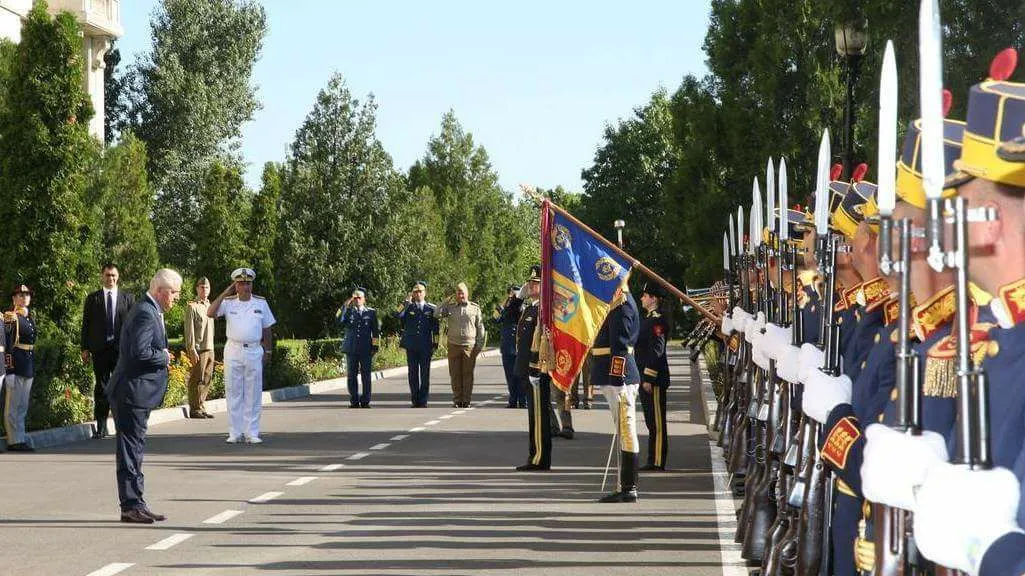 Adrian Ţuţuianu, ministrul Apărării aerian la Ziua Aviaţiei: Incidentele, normale. Se întâmplă