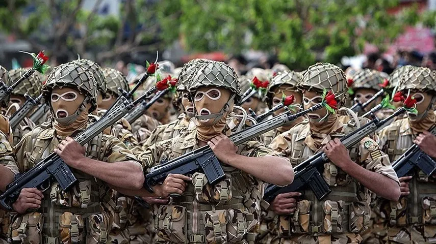 Măcel într-o bază militară iraniană. Un soldat a deschis focul: 4 morți, 8 răniți