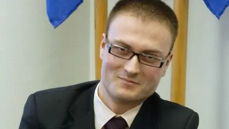 Alexandru Cumpănaşu: "Neosclavagismul - viitorul noii ordini globale"