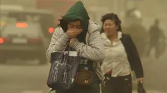 Furtuni de nisip în România. Cum explică specialiştii condiţiile meteo extreme 