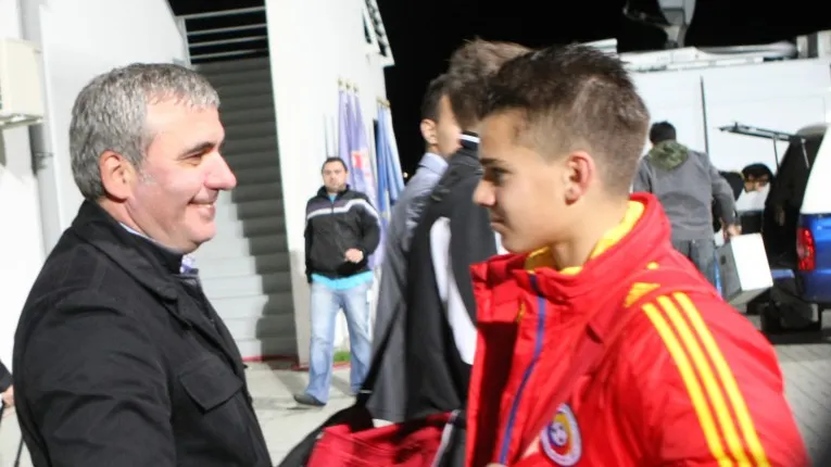 Cosmin Contra s-a întâlnit cu Ianis Hagi la Fiorentina. Veste importantă pentru fiul "Regelui"