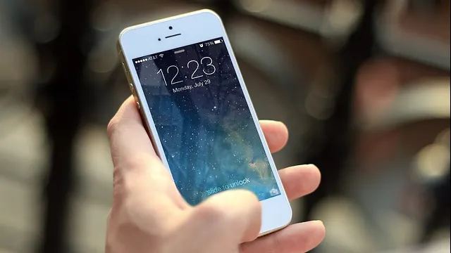 Atenție la numerele de telefon care încep cu 09! Plătești 150 de lei pentru un apel de 15 minute