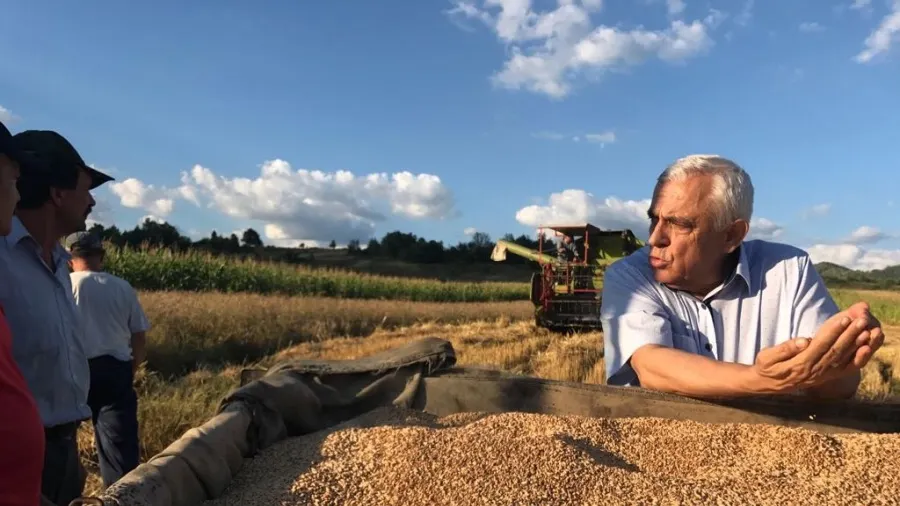 Liviu Dragnea, despre Petre Daea: "Un om care trăieşte zi şi noapte pentru agricultură şi fermieri"