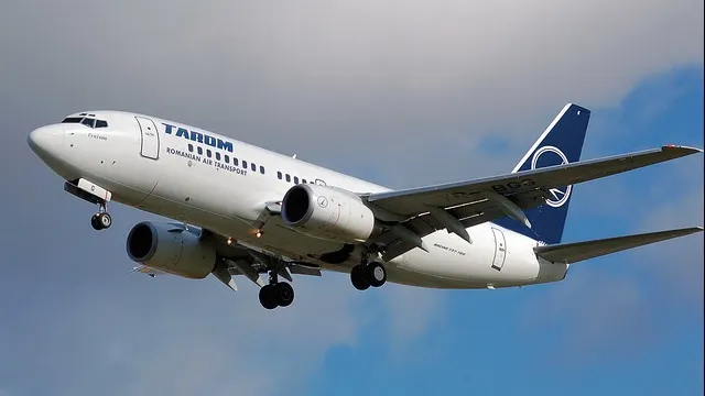 Demetriade: "Ponta a încercat să vândă Tarom în 2013, în Qatar, în Emirate, în Turcia"