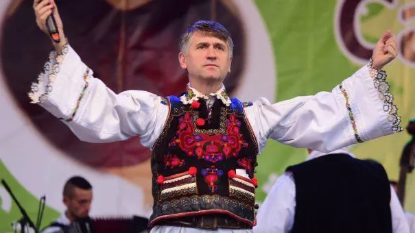 Cristian Pomohaci primește mii de euro din concertele plătite de stat