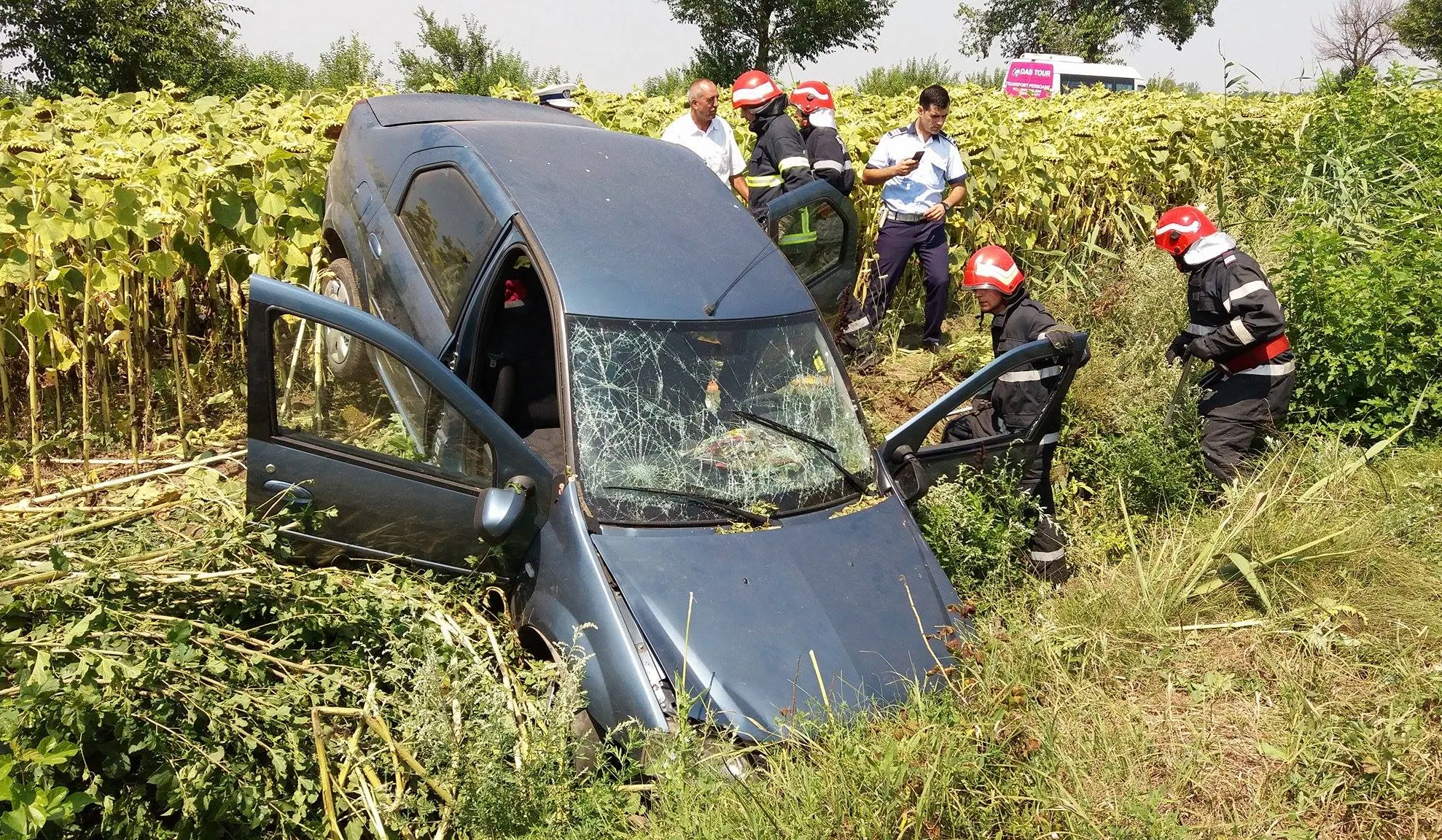 Accident mortal. Bărbatul de 61 de ani a făcut infarct la volan, pe caniculă