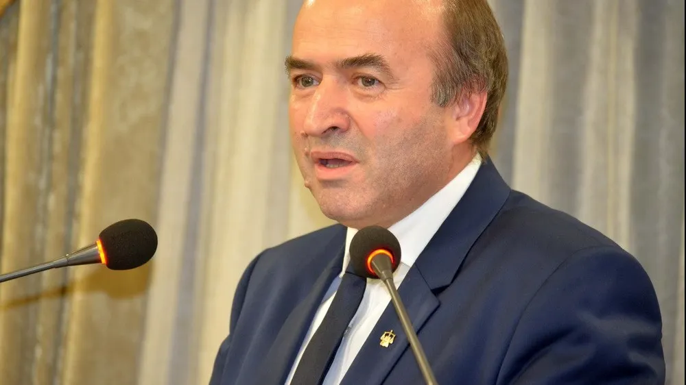 Ministrul Justiției: Popoviciu spera să rămână în Anglia. Dosarul de extrădare, pregătit