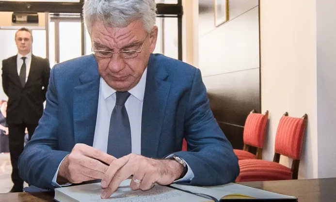 Tudose îi dă replica lui Iohannis. Ce spune despre sistemul de avertizare în caz de dezastre
