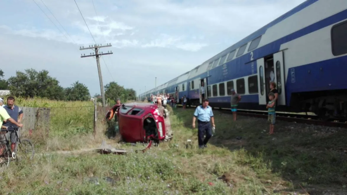 Trenurile verii de la CFR s-au prăbușit. Foto/FB