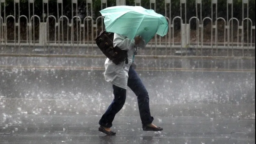 ALERTĂ METEO în România! Cod Galben de vijelie