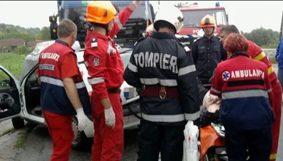 Accident CUMPLIT : O tânără a pierdut sarcina în urma unui accident rutier 