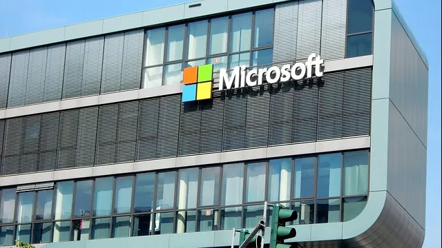 Anchetatorii au extins cercetările în dosarul "Microsoft 3". Firma Microsoft, urmărită penal