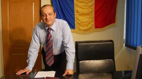 Un primar din Sibiu va merge pe jos până în Capitală, exasperat de problema apei potabile
