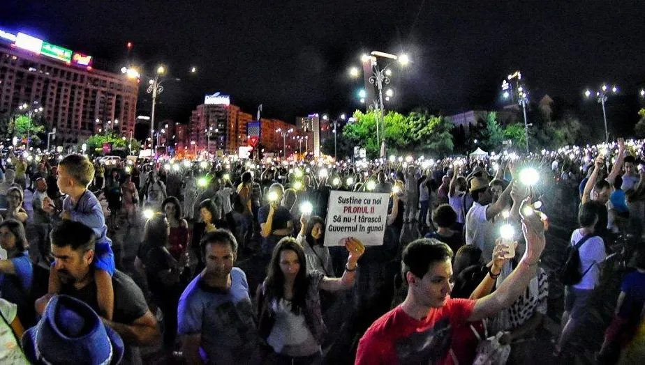 Un nou protest se anunţă duminică în Piaţa Victoriei