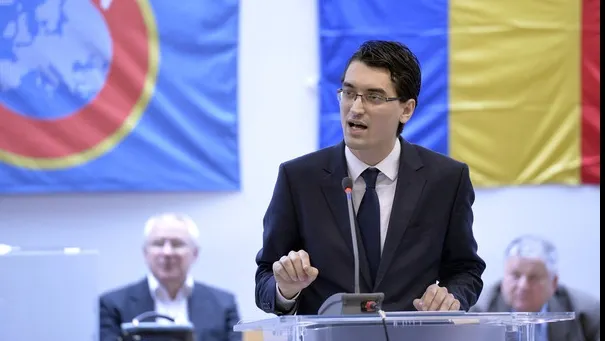 Atac violent la adresa lui Burleanu și dezvăluiri-șoc: "Nu îl mai susțin nici serviciile"
