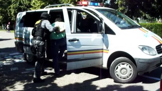 Șocant! Un tânăr din Olt și-a vândut sora minoră, pentru a fi obligată să se prostitueze