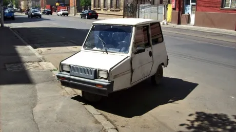 Dacia. Cele mai urâte modele de Dacia care au ieşit pe porţile de la Mioveni