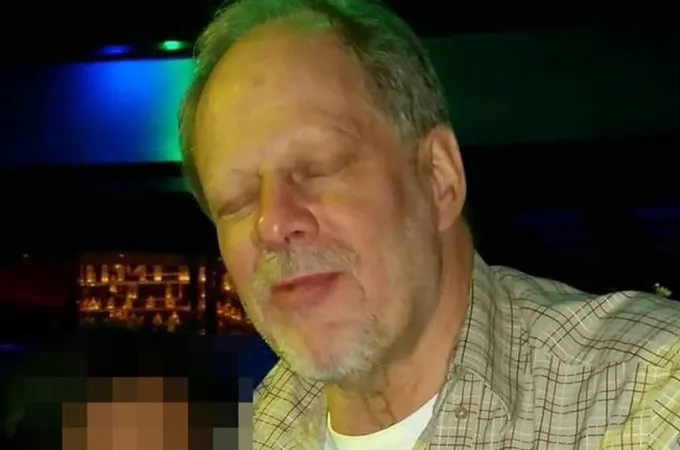 Cine este atentatorul de la Las Vegas. Poliţia a făcut un anunţ surprinzător