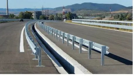 Dăncilă: Ministrul Transporturilor răspunde cu funcţia. Câţi km de autostradă ar trebui realizaţi